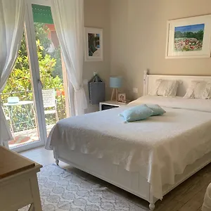 Romeo & Juliette Apartment