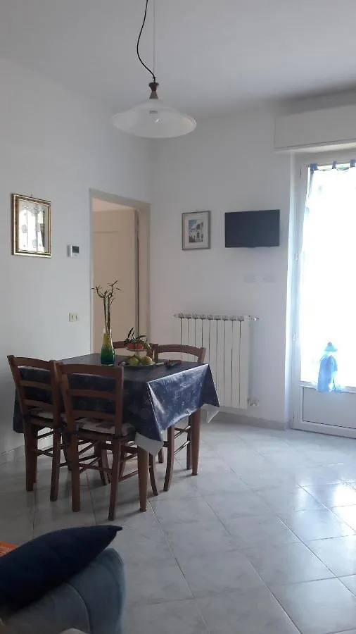 Apartment Appartamentino Nadia Monterosso al Mare Italien